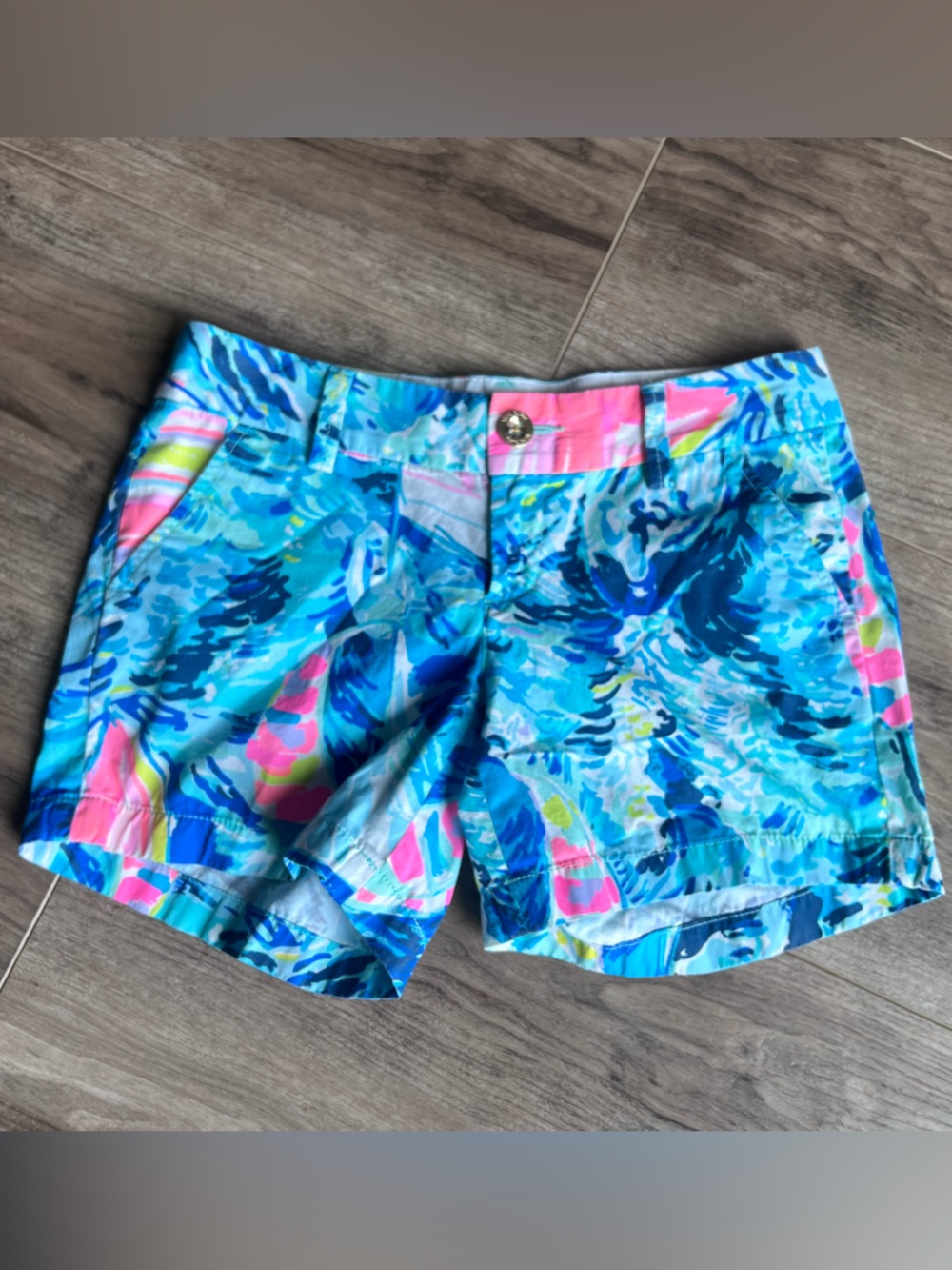Lilly Pulitzer Callahan 00 Women's Blue Multi Tropical Print Cotton Shorts